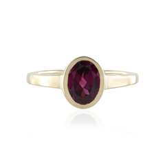 9K Magenta Garnet Gold Ring