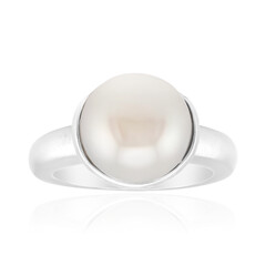 White Freshwater Pearl Silver Ring (Michelle Albala)